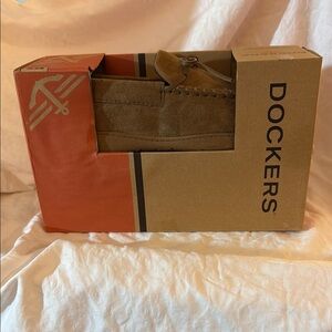 NIB Men’s 11 Dockers Brown Suede Slipper Shoes. Soft Lining w Plastic Soles. VGC